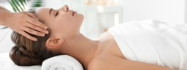 Absolution Booster Lift massage